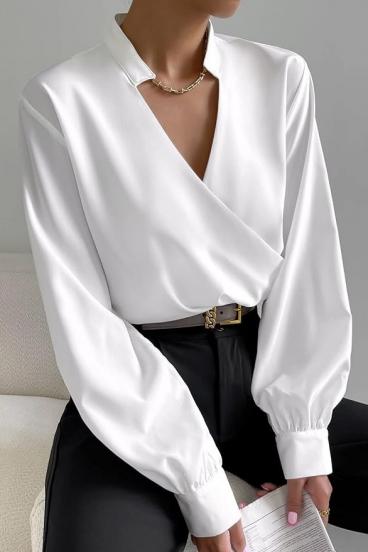 Elegantna bluza s ruskim ovratnikom i dubokim izrezom na  preklop Belucca, bijela